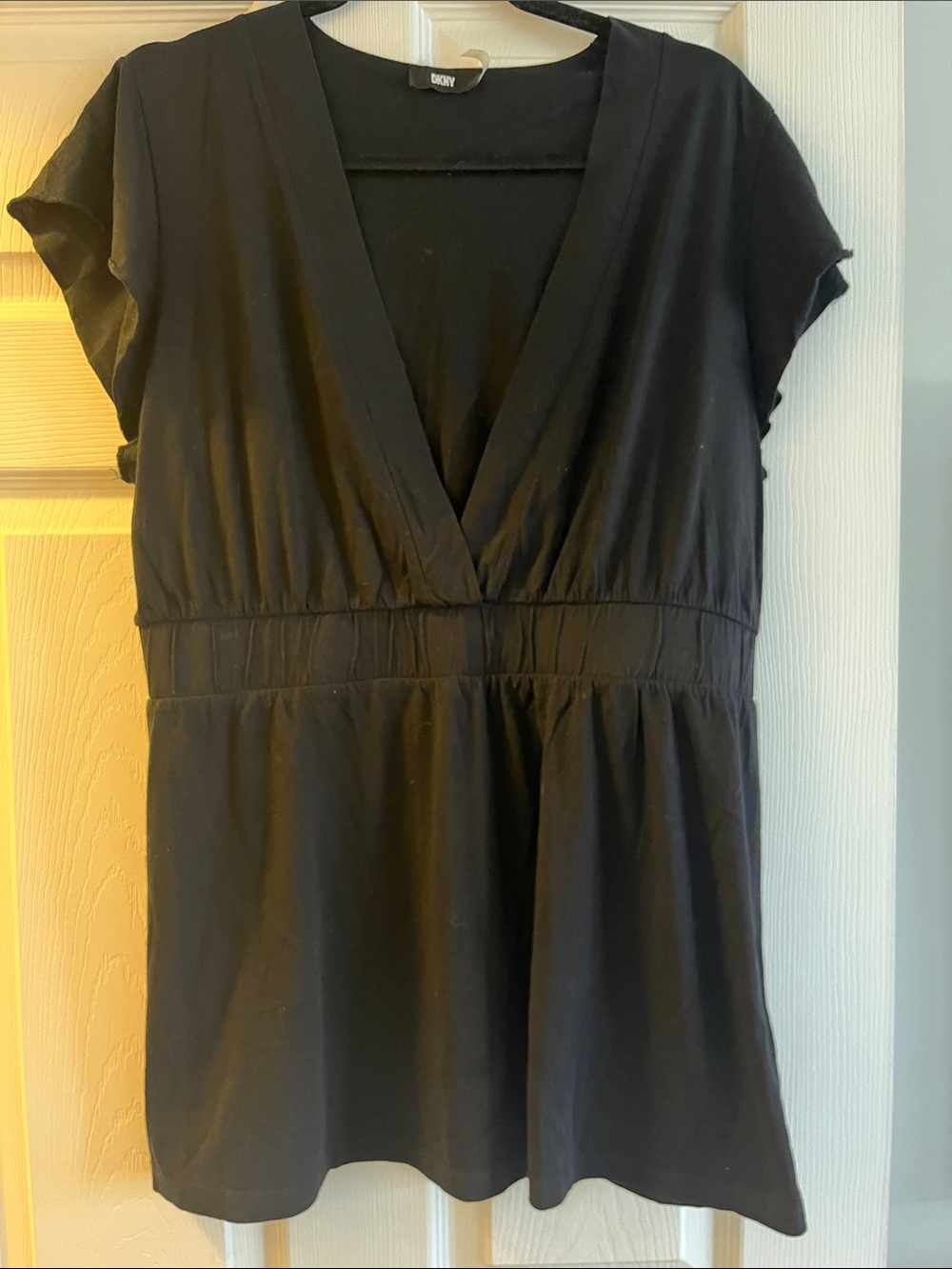 DKNY Black V-Neck Empire Style Tunic Top